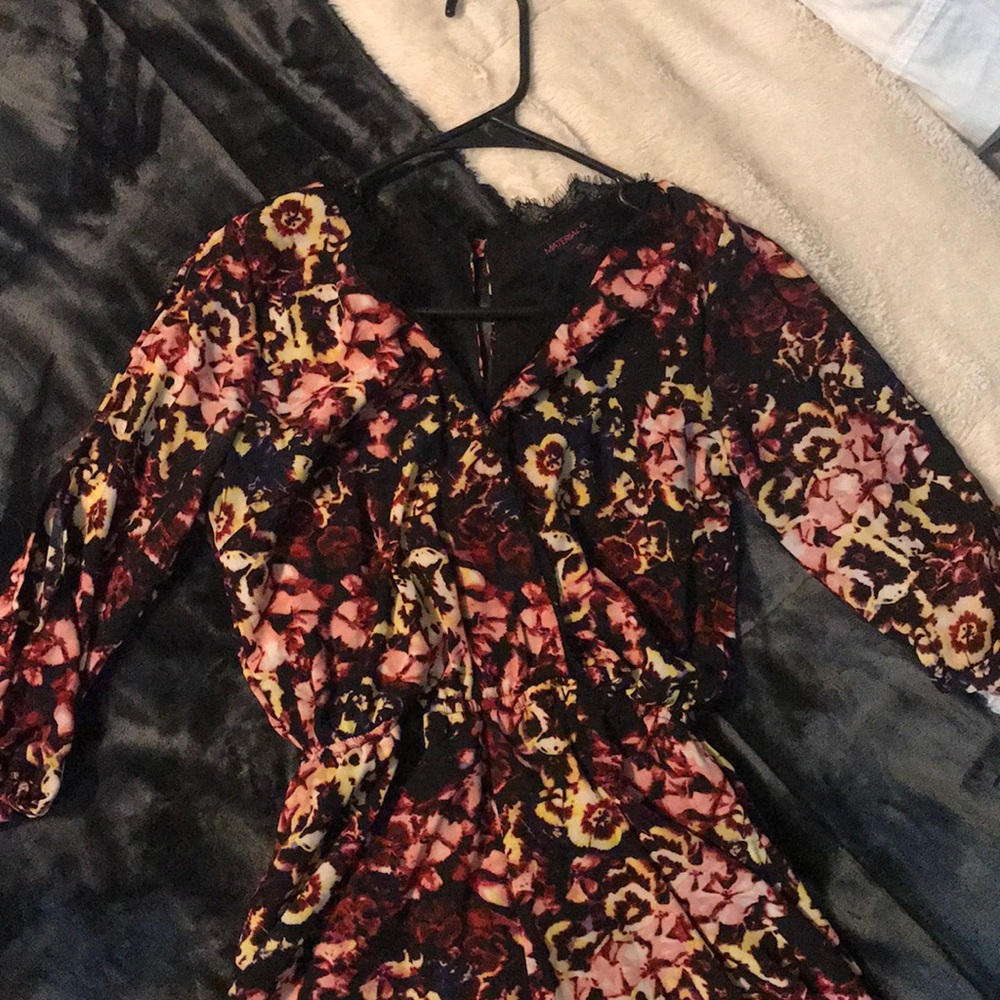 Chic flower romper